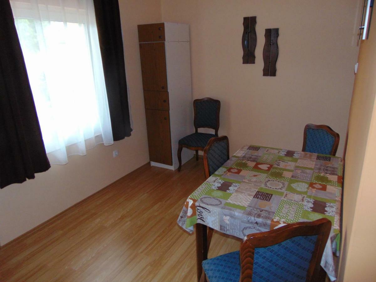 Pacir Apartman Fiva 아파트 외부 사진