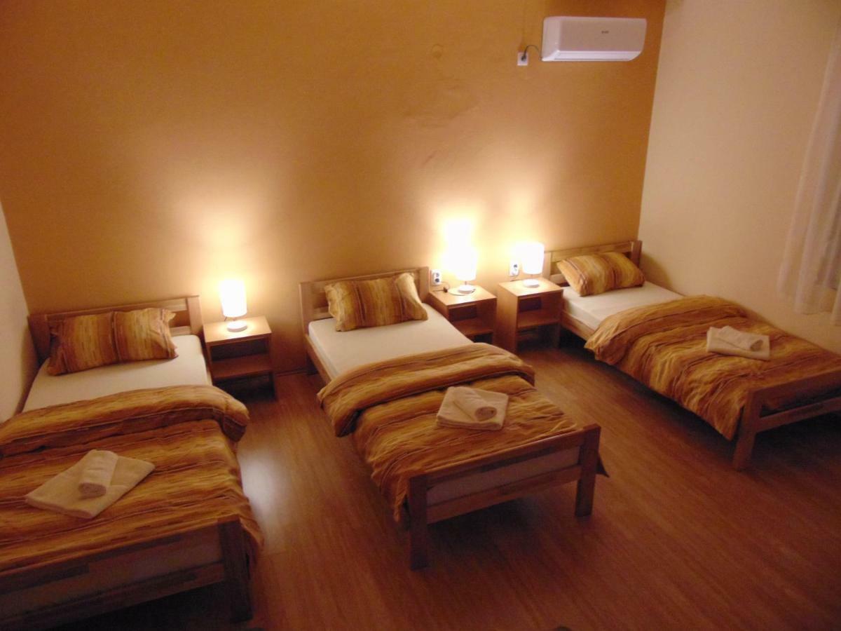 Pacir Apartman Fiva 아파트 외부 사진